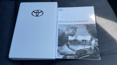 Toyota Yaris 1.5 Hybrid Icon 5dr CVT Hybrid Hatchback